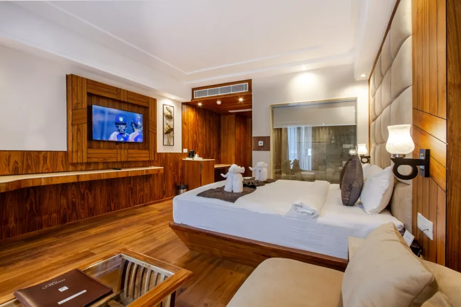 Azur Bay Hotel